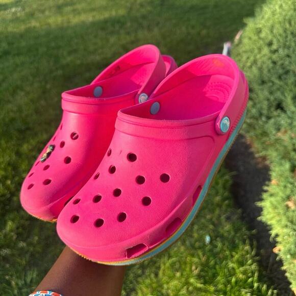 Crocs Adult Classic Retro Clogs Size M7 W9 Rare Design - Picture 10 of 13